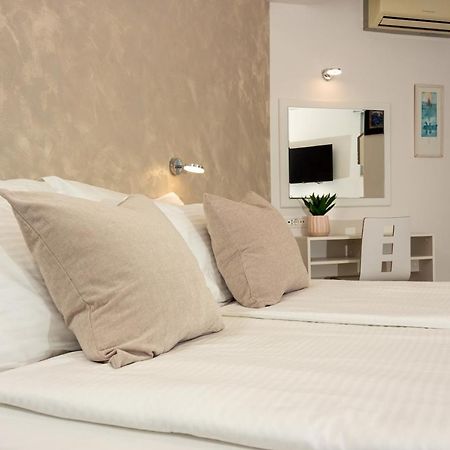 Apartments Lovret Flowers Split Ngoại thất bức ảnh