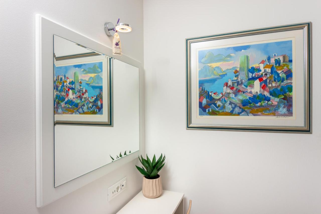 Apartments Lovret Flowers Split Ngoại thất bức ảnh
