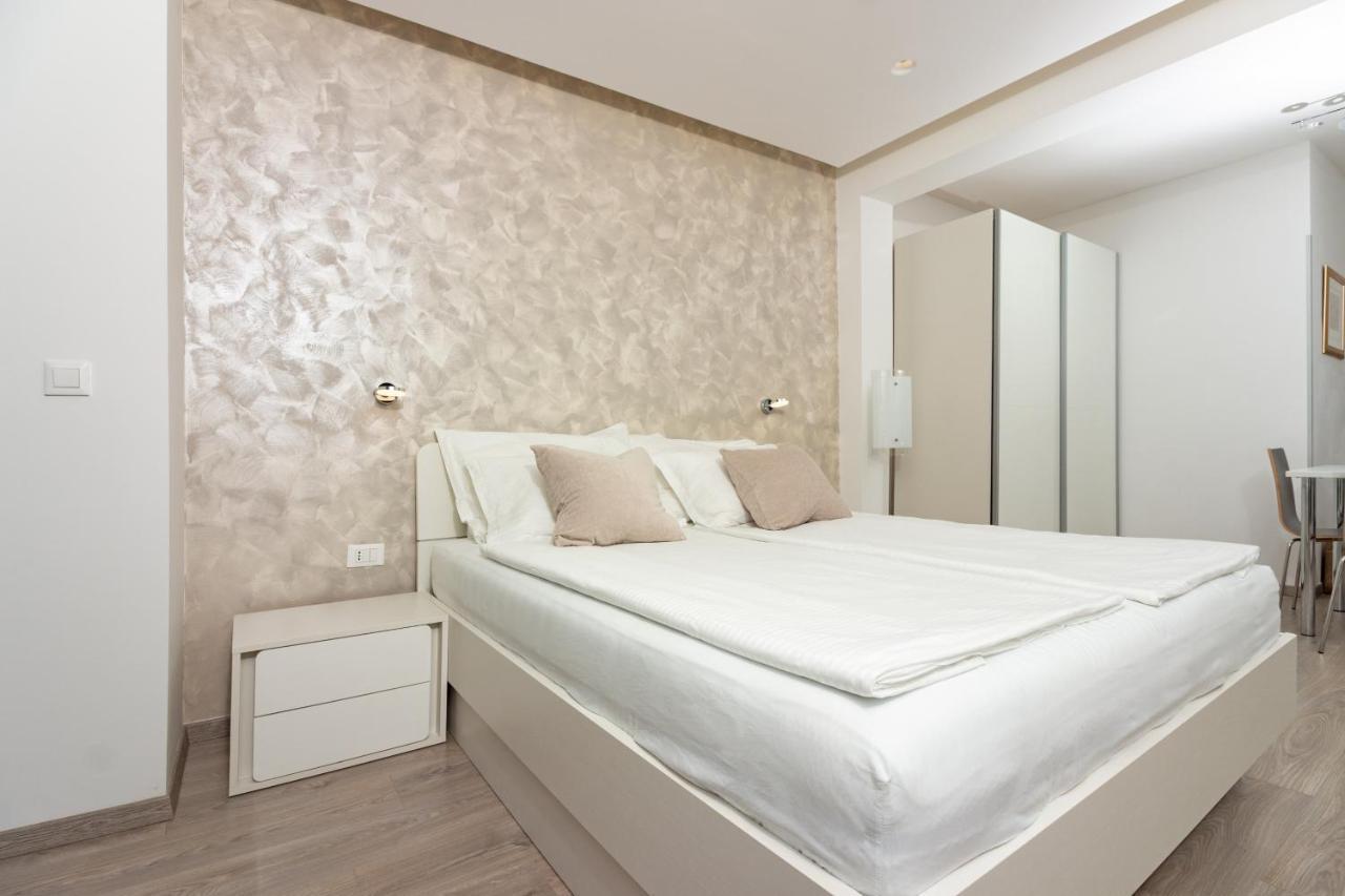 Apartments Lovret Flowers Split Ngoại thất bức ảnh