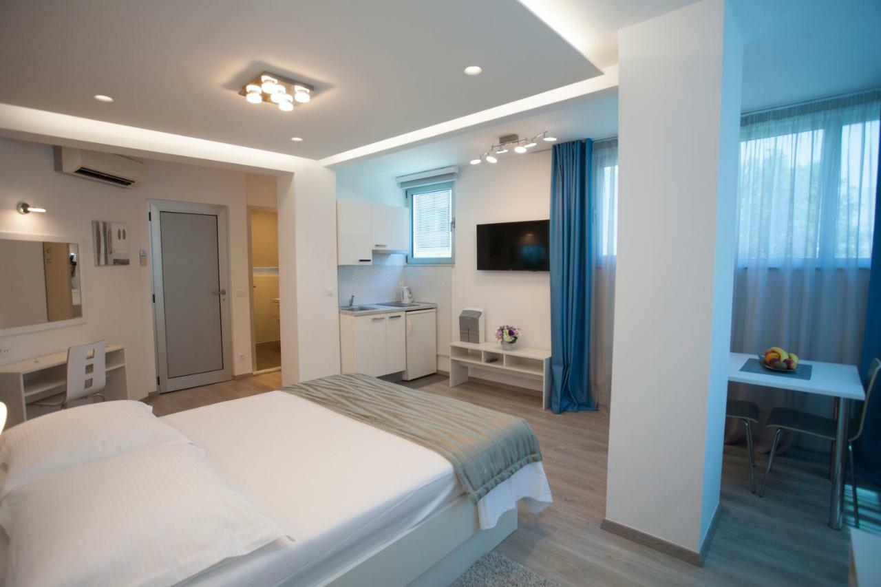 Apartments Lovret Flowers Split Ngoại thất bức ảnh
