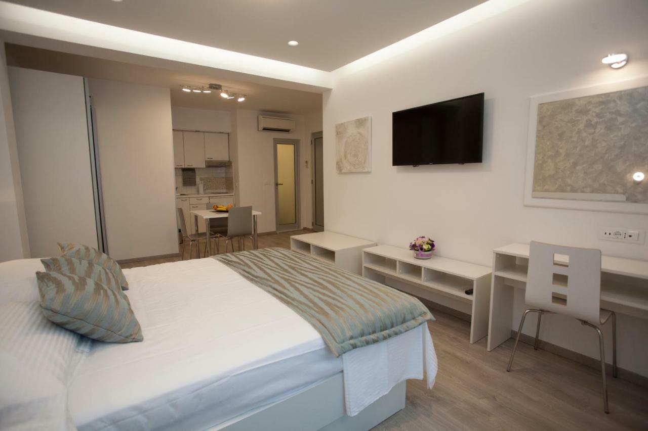 Apartments Lovret Flowers Split Ngoại thất bức ảnh