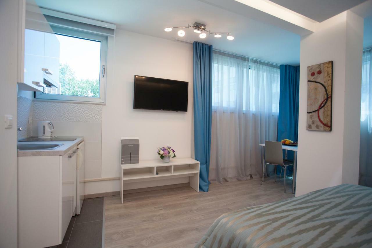 Apartments Lovret Flowers Split Ngoại thất bức ảnh