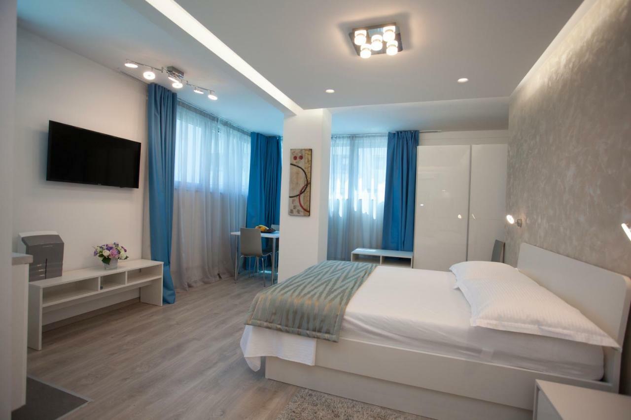 Apartments Lovret Flowers Split Ngoại thất bức ảnh